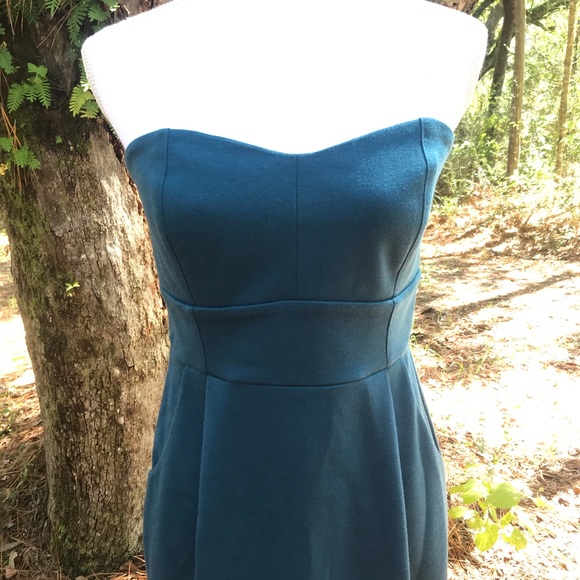 #021 - LC Lauren Conrad strapless Dress - Picture 4 of 8